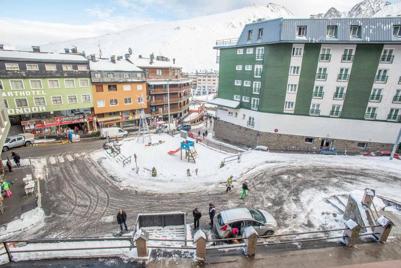 Apartamentos Nevada Mikka 3000 파스데라까사 외부 사진